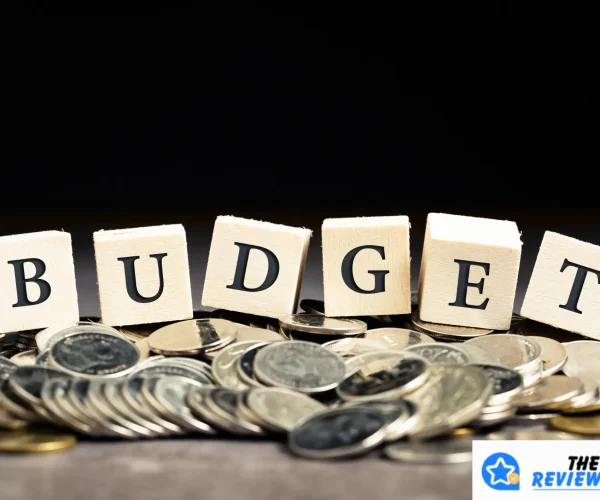 Budget Hacks CWBiancaMarket